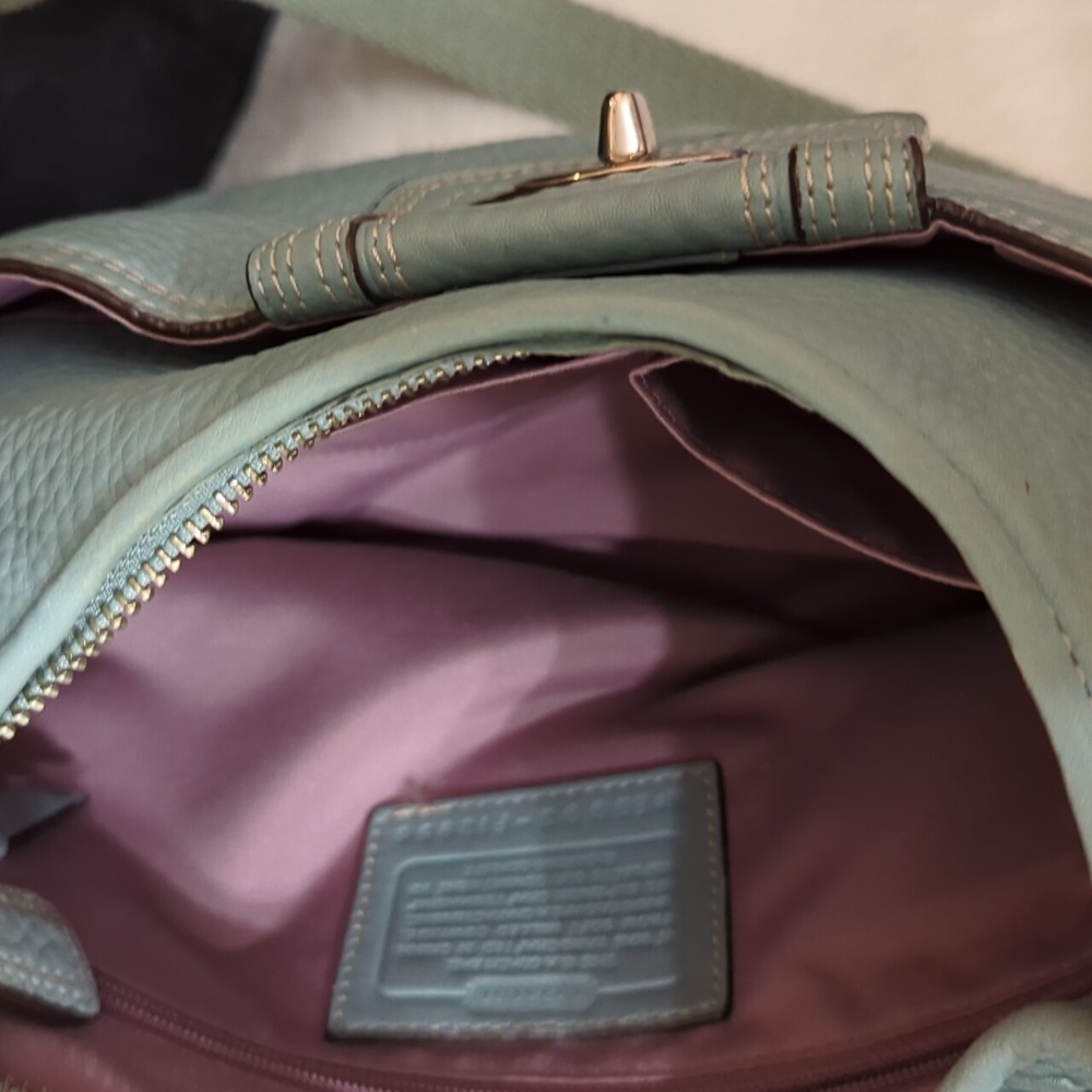 Coach Light Blueish Green Pebbed Leather Crossbody Bag with Turn-Lock Closure - Picture 5 of 9